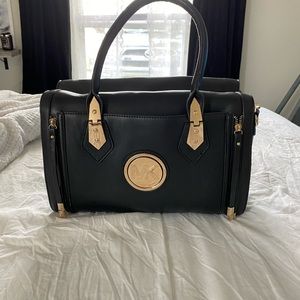 Micheal Kors Bag
